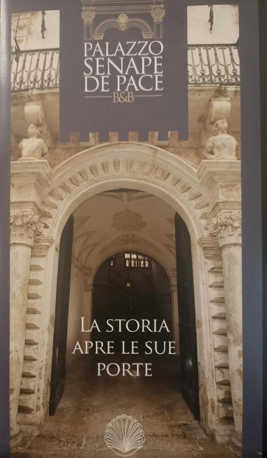 Palazzo Senape De Pace Bed & Breakfast Gallipoli Bagian luar foto